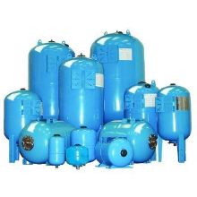 Picture of Zilmet UltraPro 100 litre vertical Pressure Vessel with 1" SS flange. 16 Bar